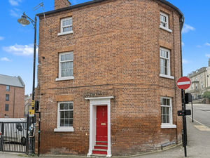 Photo 13- click for photo gallery